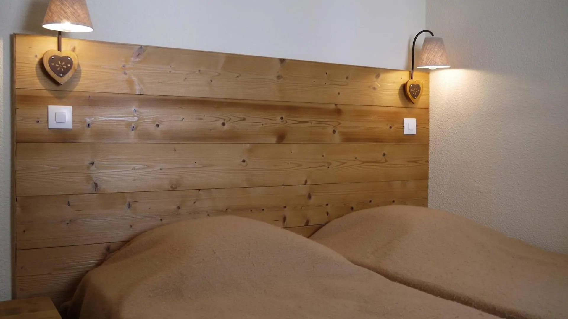 Charmant Appart A Meribel, Balcon, Kitchenette, 1 Chambre, Ascenseur - Fr-1-355-115 Meribel