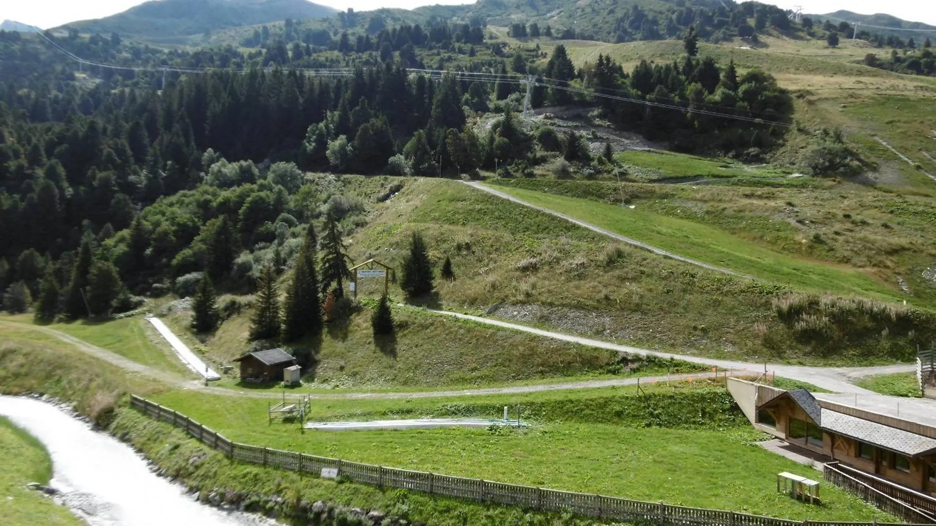 Charmant Appart A Meribel, Balcon, Kitchenette, 1 Chambre, Ascenseur - Fr-1-355-115 France